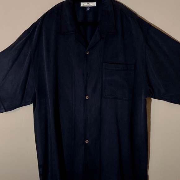 XL Black Tommy Bahama Silk Camp Shirt - Picture 1 of 3
